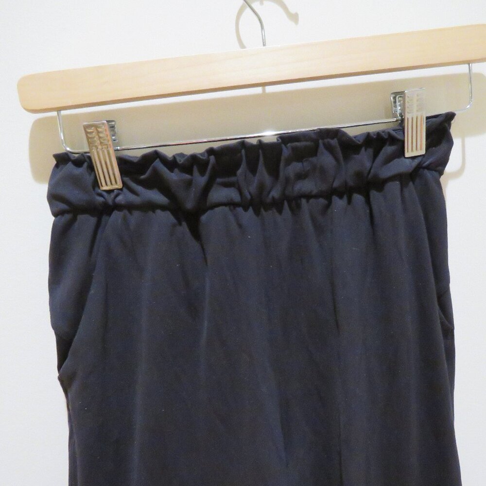 LULULEMON Keep Moving Pant in Black Athleisure Travel Office Casual - Size US 2 - Picture 4 of 10